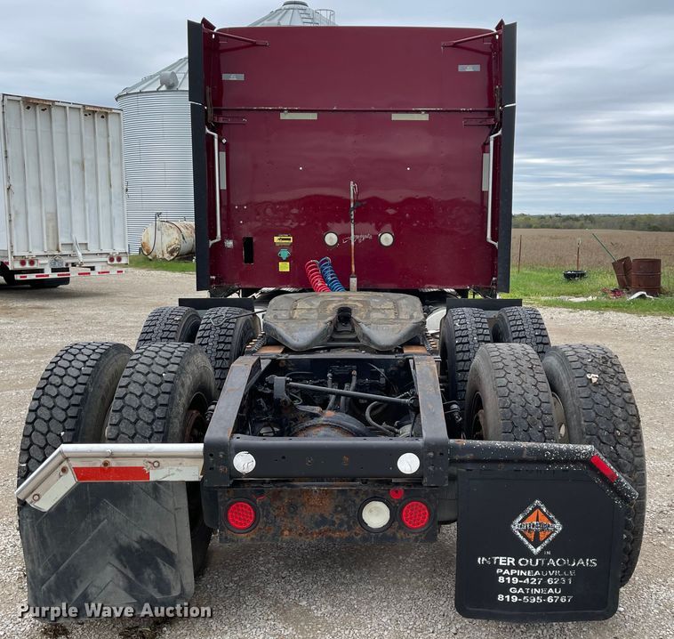 image for item IK9551 2008 International 9900ix  semi truck