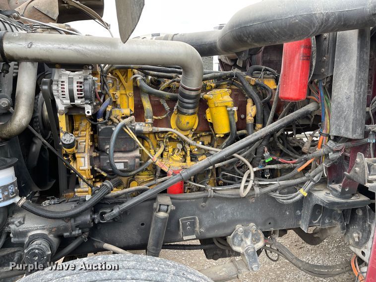 image for item IK9551 2008 International 9900ix  semi truck