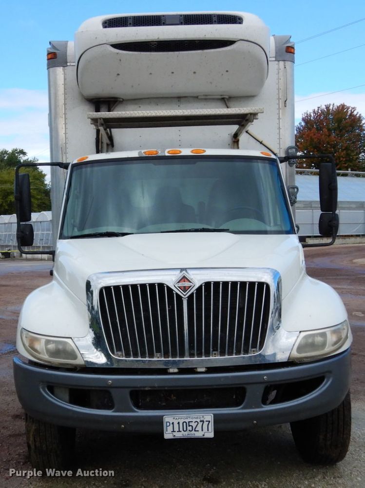 image for item JI9407 2013 International 4300  box truck