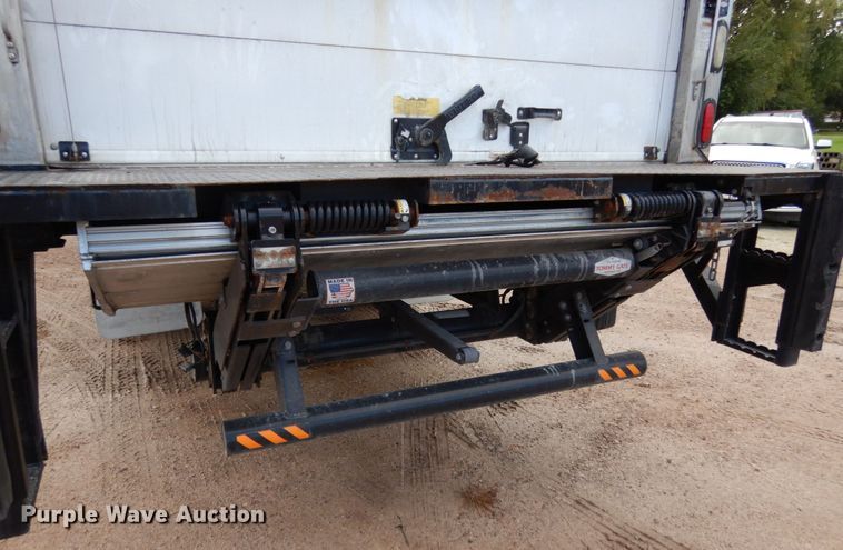 image for item JI9407 2013 International 4300  box truck