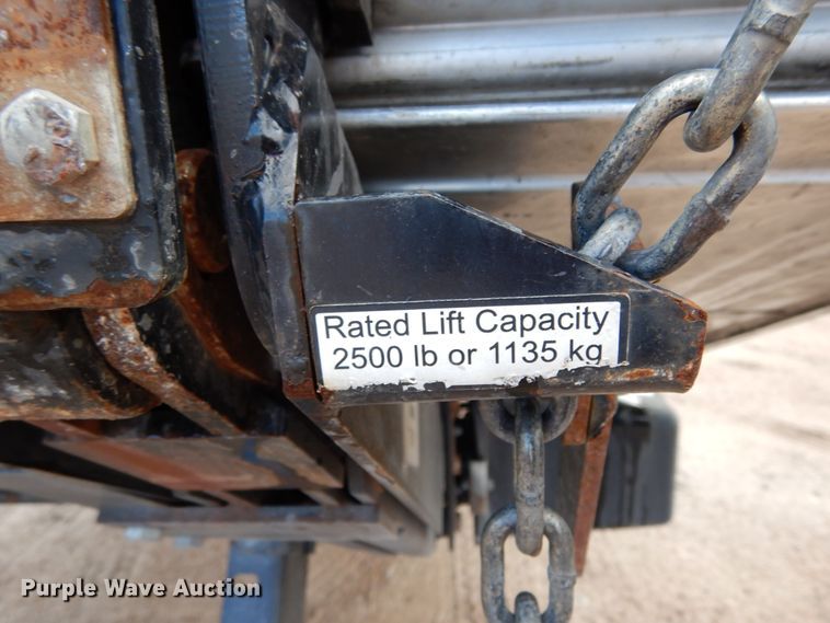 image for item JI9407 2013 International 4300  box truck