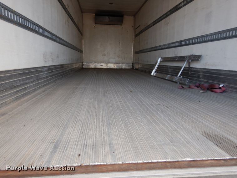 image for item JI9407 2013 International 4300  box truck