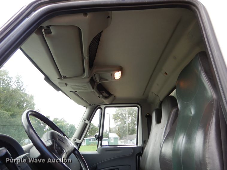 image for item JI9407 2013 International 4300  box truck