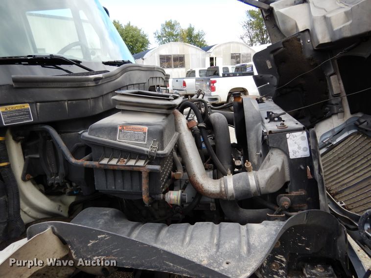 image for item JI9407 2013 International 4300  box truck