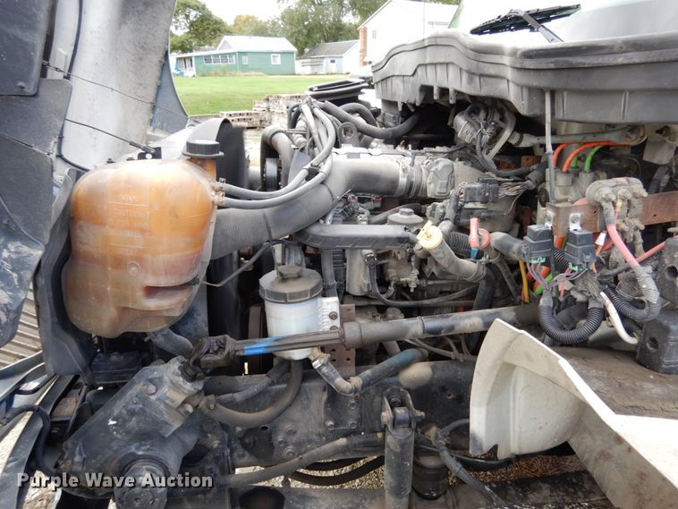 image for item JI9407 2013 International 4300  box truck