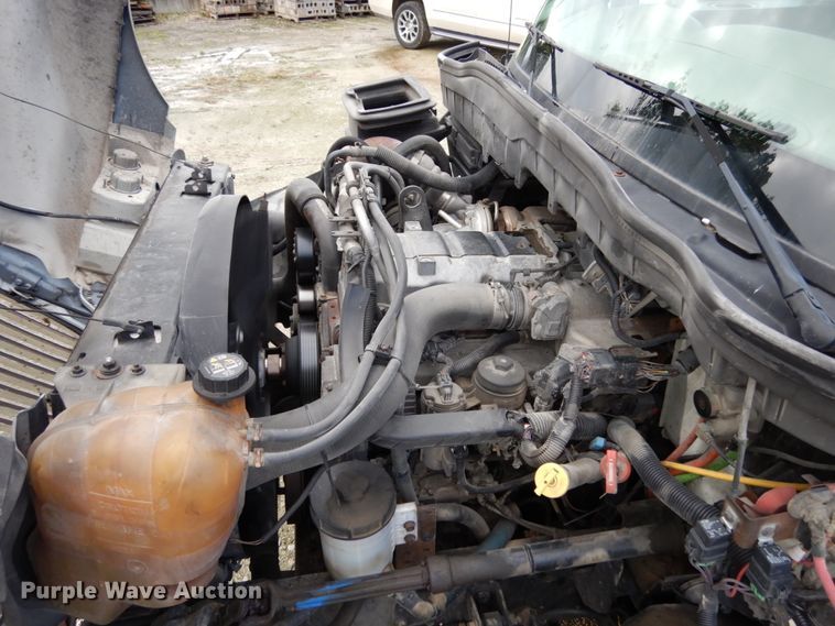 image for item JI9407 2013 International 4300  box truck