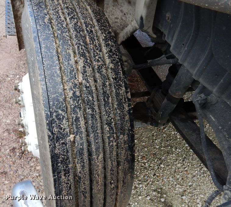 image for item JI9407 2013 International 4300  box truck