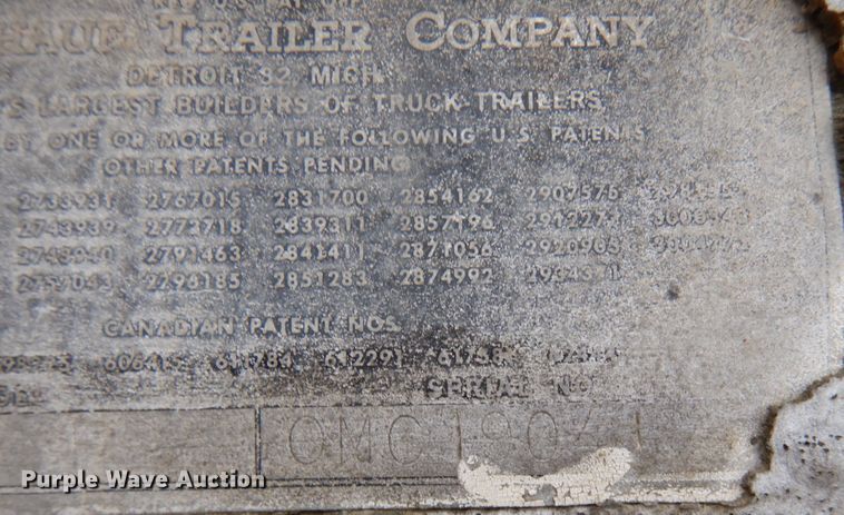 image for item JQ9287 1962 Fruehauf  pneumatic dry bulk trailer