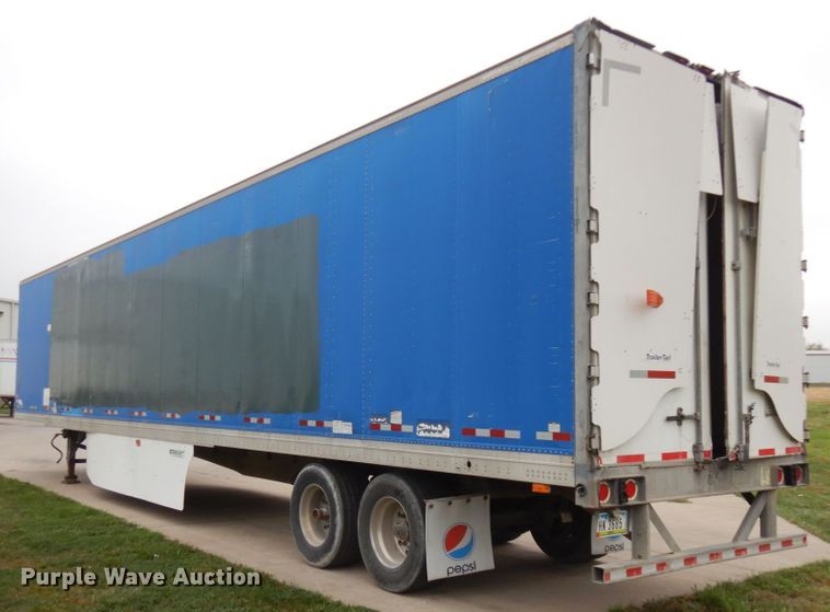 image for item JQ9348 2004 Manac 94253001  dry van trailer
