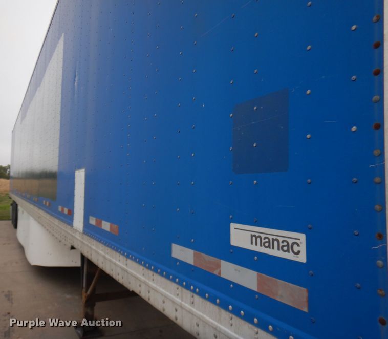 image for item JQ9348 2004 Manac 94253001  dry van trailer