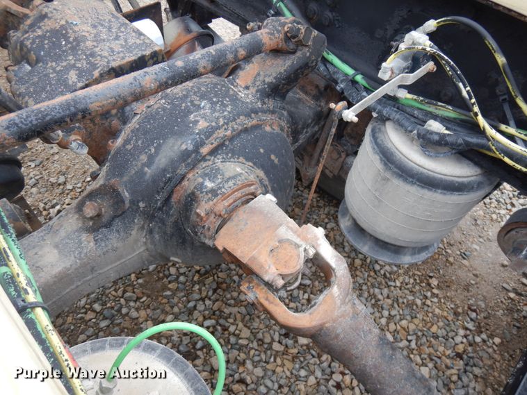 image for item JQ9350 1999 Sterling AT9513  truck cab and chassis