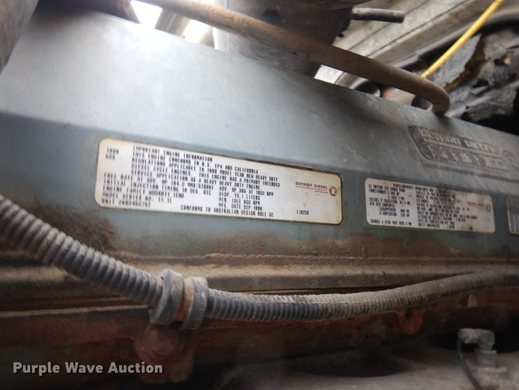 image for item JQ9350 1999 Sterling AT9513  truck cab and chassis