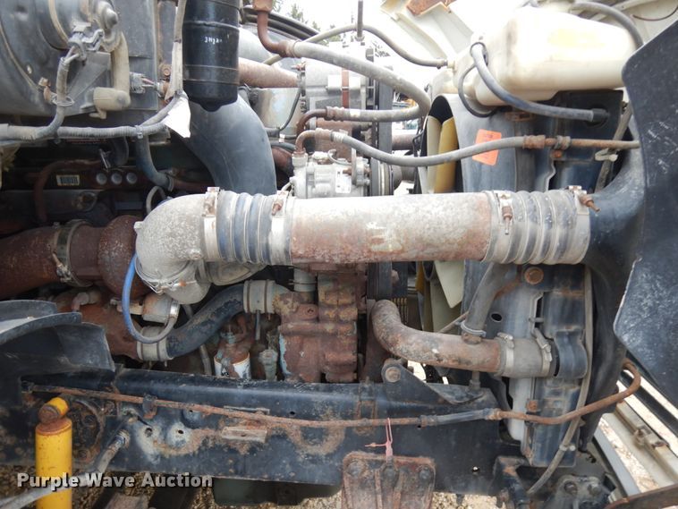 image for item JQ9350 1999 Sterling AT9513  truck cab and chassis