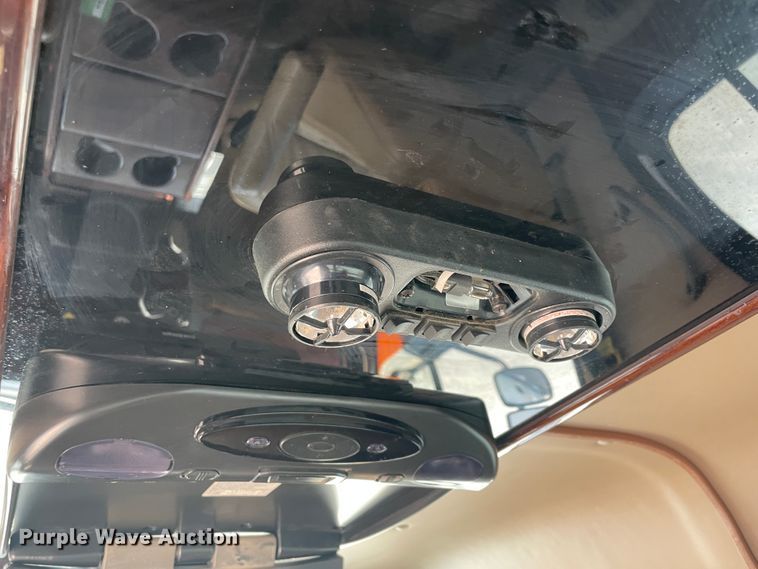 image for item JQ9405 2005 Freightliner M2 106  Crew Cab flatbed truck