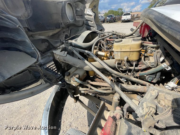 image for item JQ9405 2005 Freightliner M2 106  Crew Cab flatbed truck