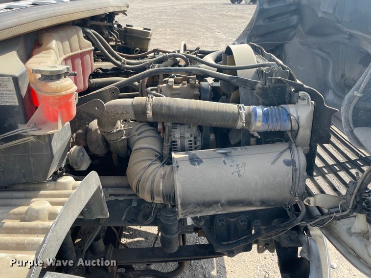 image for item JQ9405 2005 Freightliner M2 106  Crew Cab flatbed truck