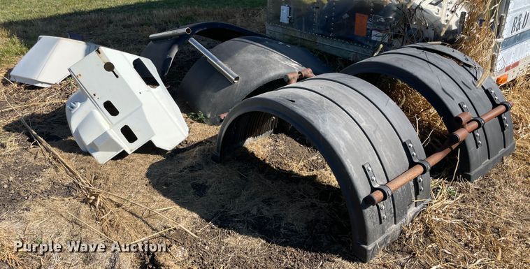 image for item JQ9457 Truck parts