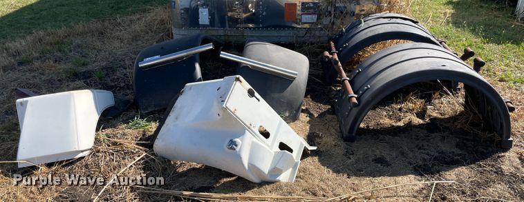 image for item JQ9457 Truck parts