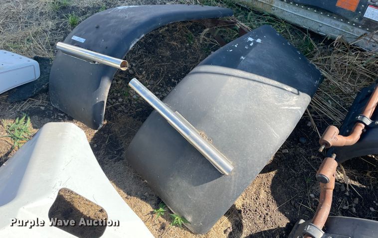 image for item JQ9457 Truck parts