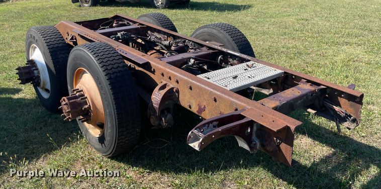 image for item JQ9469 Peterbilt  truck rear frame