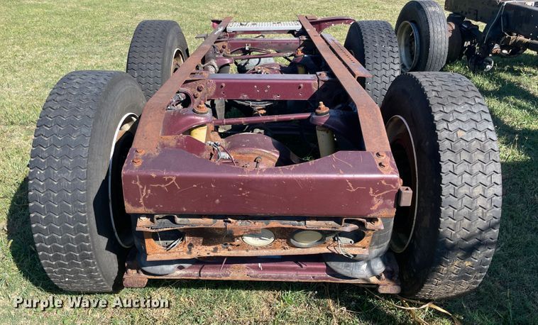 image for item JQ9469 Peterbilt  truck rear frame