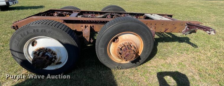 image for item JQ9469 Peterbilt  truck rear frame