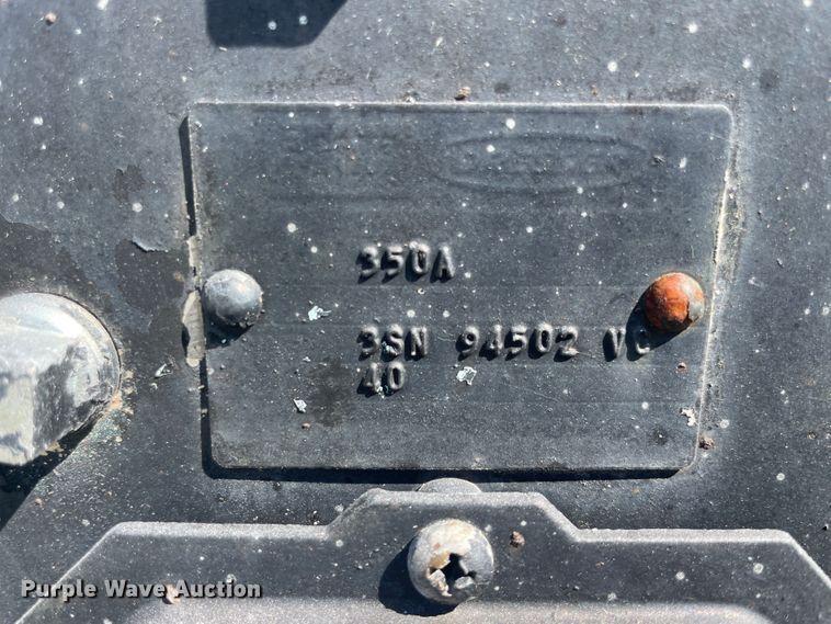 image for item JQ9471 Dresser 350A  engine stand