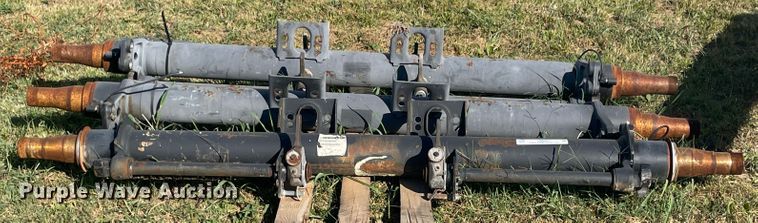 image for item JQ9481 (3) axles