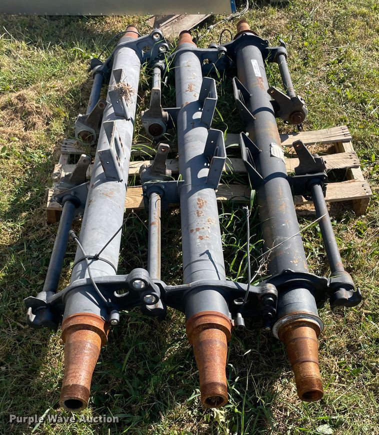 image for item JQ9481 (3) axles