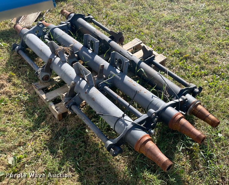 image for item JQ9481 (3) axles