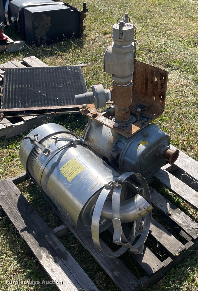 image for item JQ9483 Gardner Denver T5CDL9L  blower