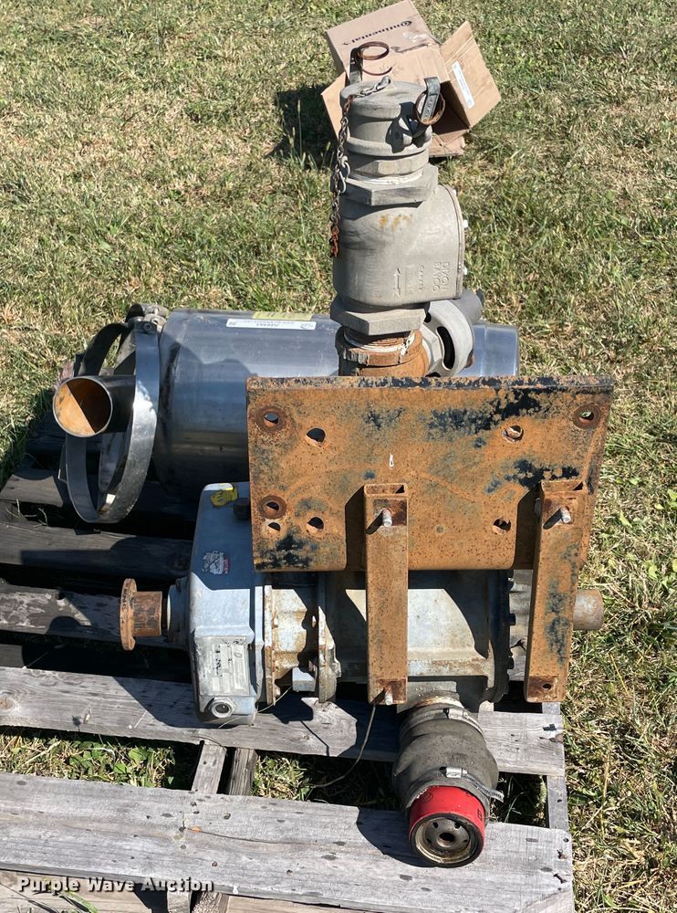 image for item JQ9483 Gardner Denver T5CDL9L  blower