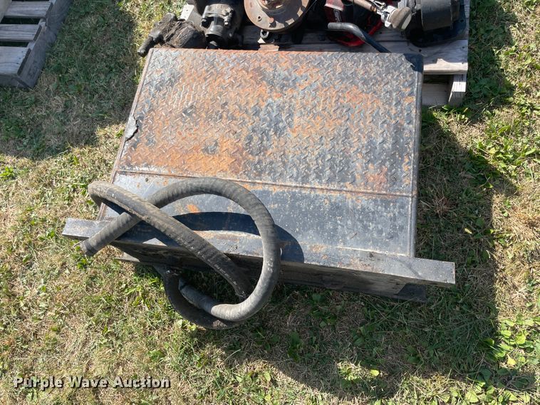 image for item JQ9484 Truck parts