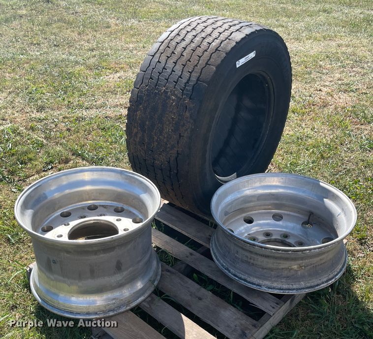 image for item JQ9487 Tire and wheels