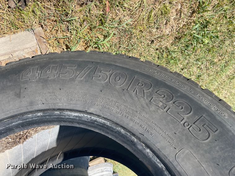 image for item JQ9487 Tire and wheels