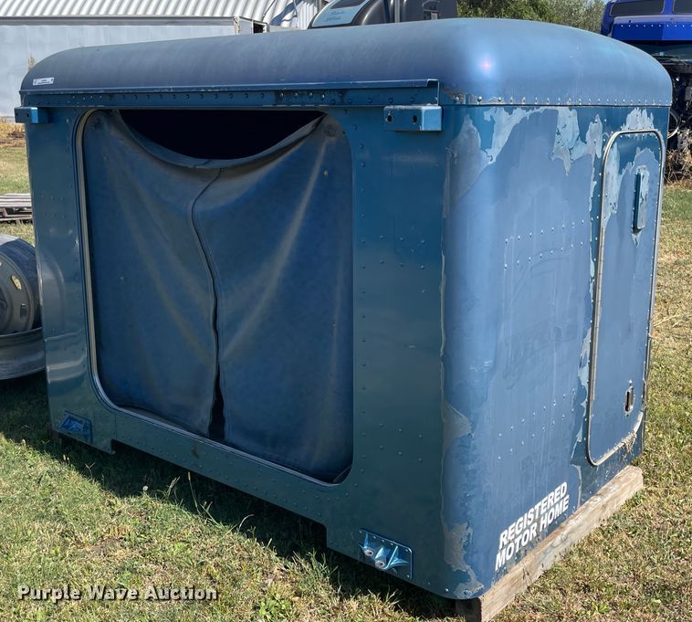 image for item JQ9496 Unibuilt sleeper cab