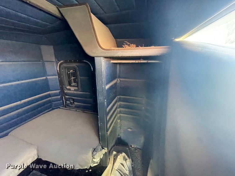 image for item JQ9496 Unibuilt sleeper cab