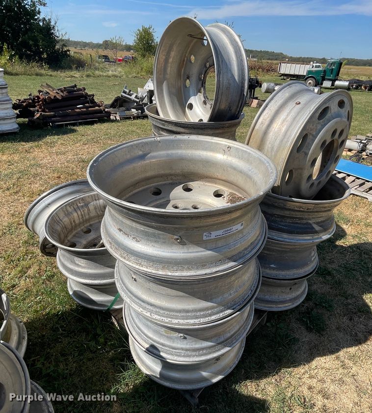 image for item JQ9497 (16) 24.5" wheels