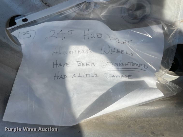 image for item JQ9498 (7) 24.5" wheels