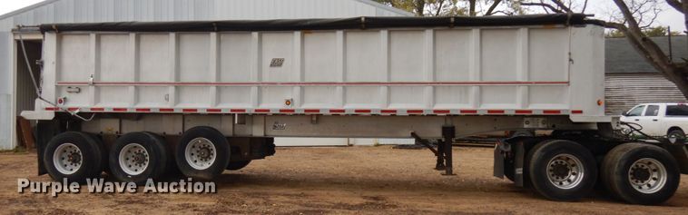 image for item JS9534 1994 East  end dump trailer