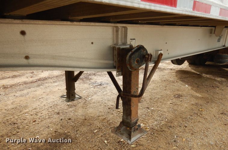 image for item JS9534 1994 East  end dump trailer