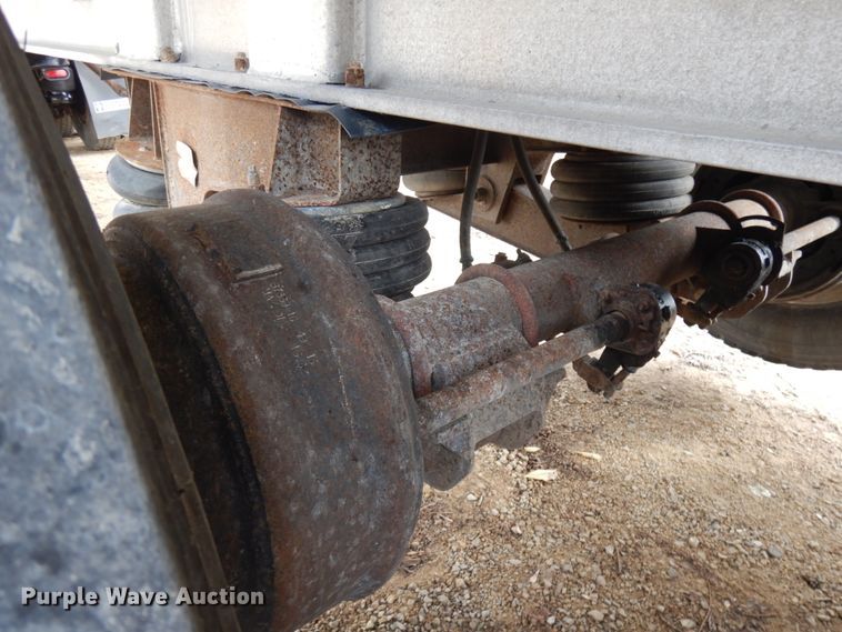 image for item JS9534 1994 East  end dump trailer