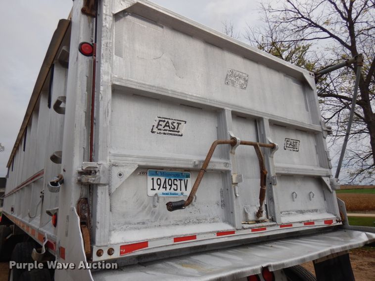 image for item JS9534 1994 East  end dump trailer