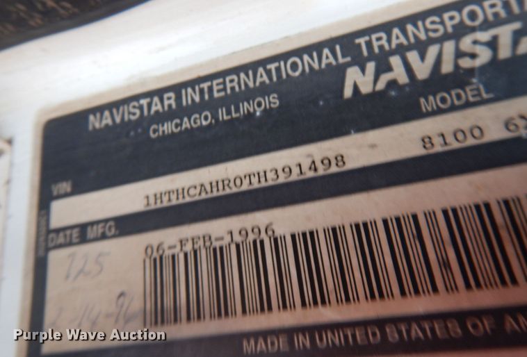 image for item JS9536 1996 International 8100  truck cab and chassis