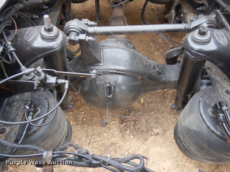 image for item JS9537 1997 Peterbilt 379  semi truck