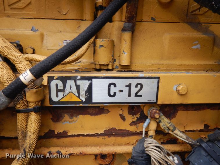 image for item JS9537 1997 Peterbilt 379  semi truck