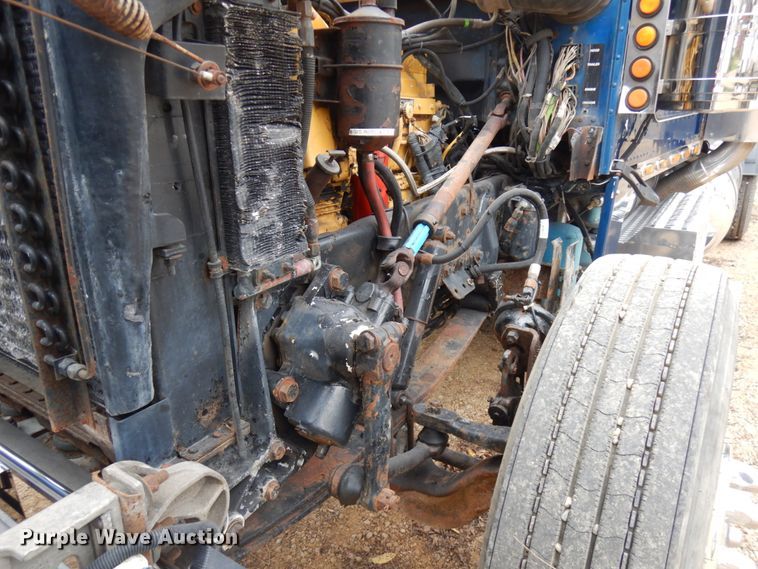 image for item JS9537 1997 Peterbilt 379  semi truck