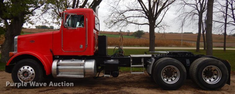 image for item JS9539 1997 Peterbilt 378  semi truck