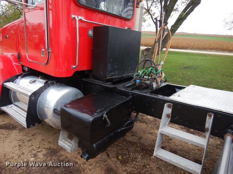 image for item JS9539 1997 Peterbilt 378  semi truck