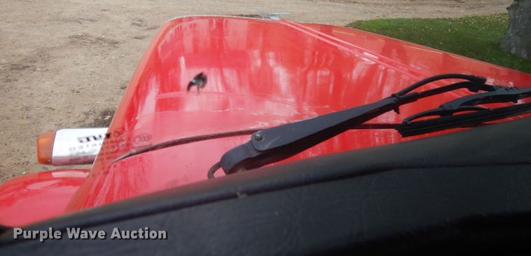 image for item JS9539 1997 Peterbilt 378  semi truck